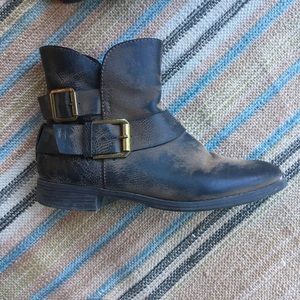 Dark brown ankle boot